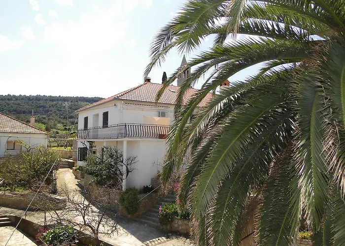 Nikola Accommodation Božava