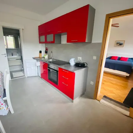 Nikola Casa de hóspedes 3*