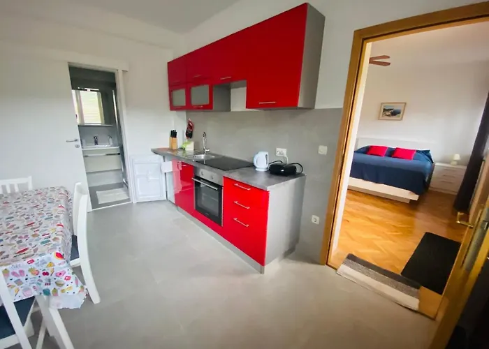 Nikola Accommodation Penzion 3*